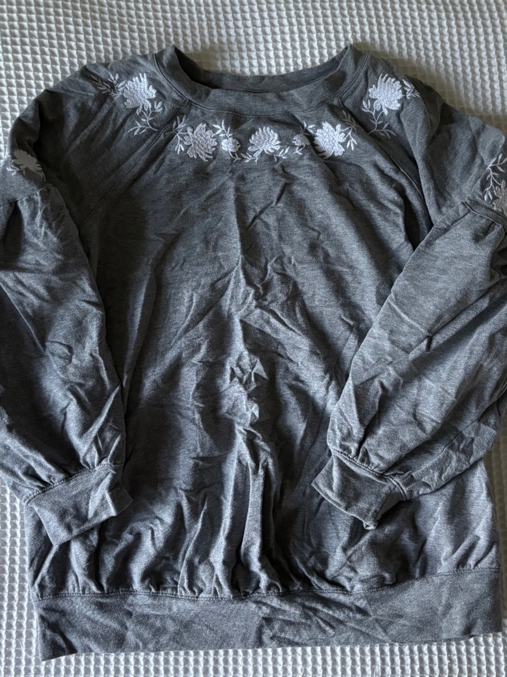 Isabel Maternity Embroidery Sweatshirt
